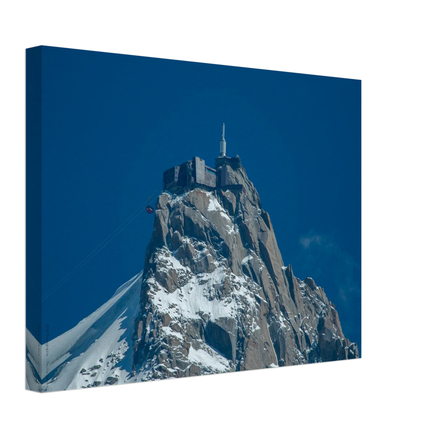 74e8fadb-ea8e-4dc9-a694-8e887d3c1a96